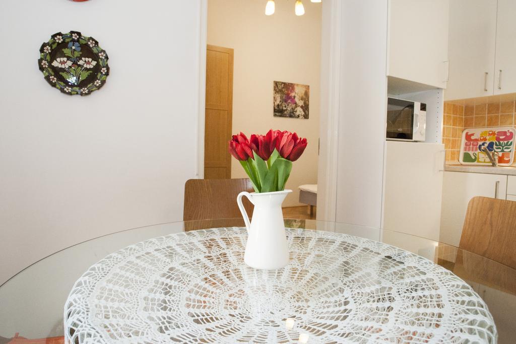 Appartement Carolyn Apartman In The Old City à Budapest Extérieur photo