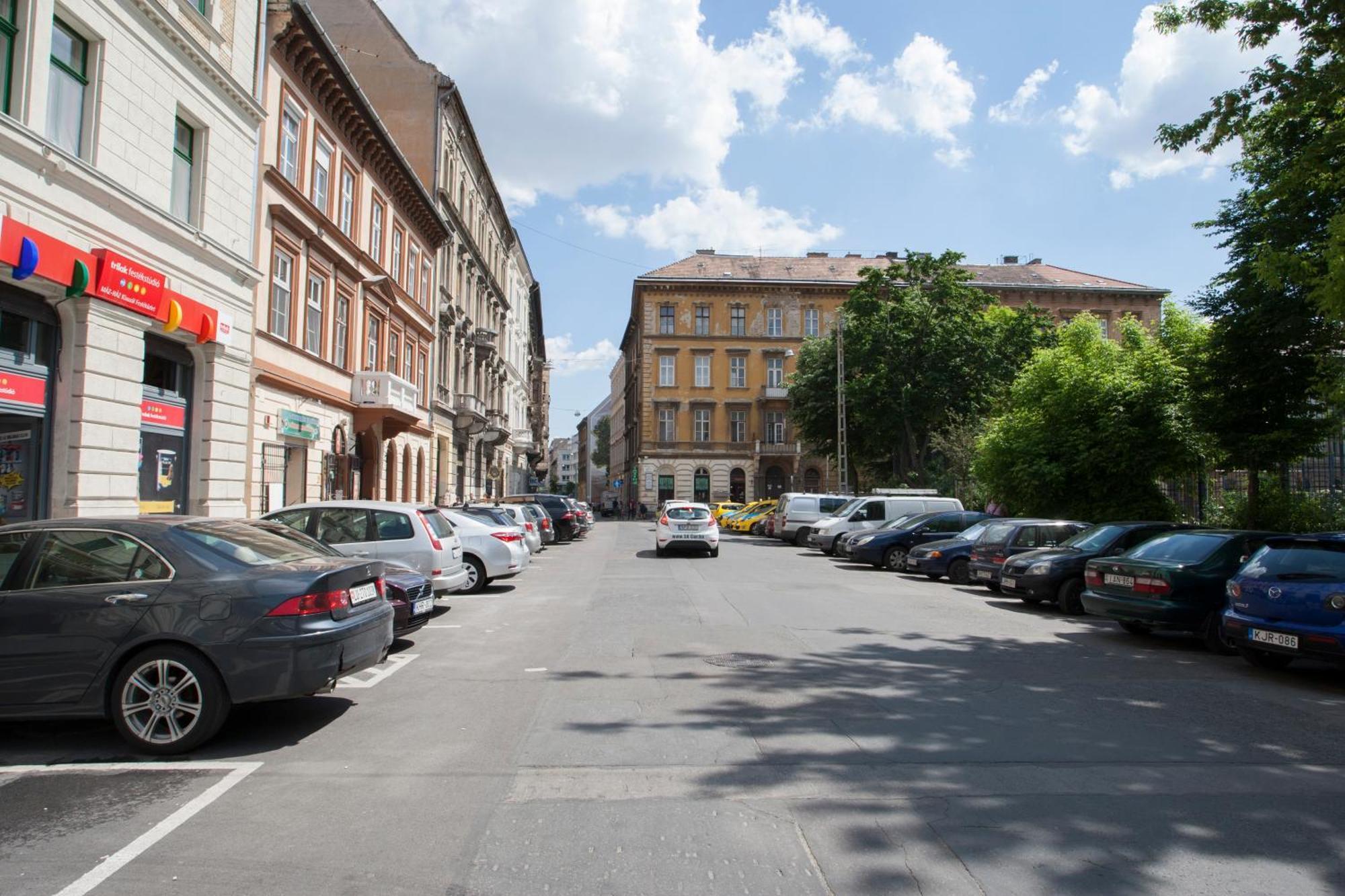 Appartement Carolyn Apartman In The Old City à Budapest Extérieur photo
